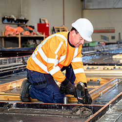 IJzervlechter Betonfabriek